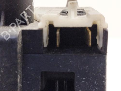 Front left lock RENAULT CLIO II (BB_, CB_) 1.5 dCi (B/C2J) | BP30142676C98