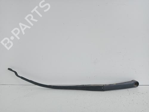Used Front windshield wiper arm Front windshield wiper arm 39079584 39079584