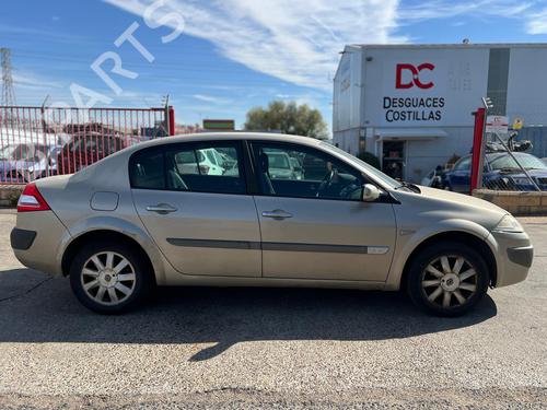 Right front fog light RENAULT MEGANE II Saloon (LM0/1_)  | BP32137185C31 