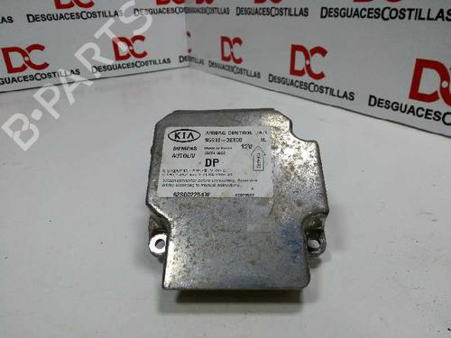 Used ECU airbags KIA SORENTO I (JC) 2.5 CRDi 4WD (140 hp) 17396557