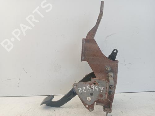bremsepedal NISSAN CABSTAR (F24M, F24W) [2006-2013]  31928511