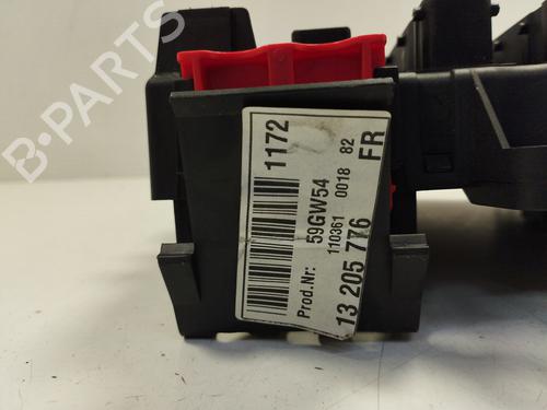 Fuse box OPEL VECTRA C GTS (Z02) 1.9 CDTI (F68) | BP27301968E1 