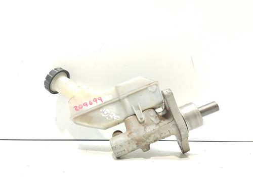Used Brake master cylinder RENAULT CLIO III (BR0/1, CR0/1) [2005-2014]  28179654