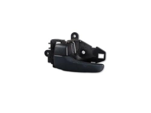 Used Front left interior door handle MITSUBISHI LANCER VIII (CY_A, CZ_A) 2.0 DI-D (CY8A) (140 hp) 31611343