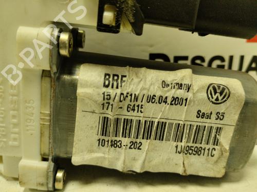 Left rear window motor SEAT LEON (1M1) 1.6 16 V | BP23884352E23 