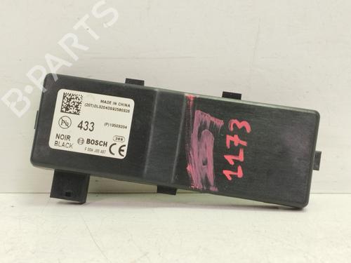 Used Electronic module CHEVROLET CRUZE (J300) 2.0 CDI (150 hp) 30049909