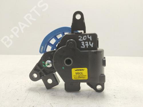 Used Fuel door actuator HYUNDAI i30 Estate (PDE) [2017-2026]  31081541