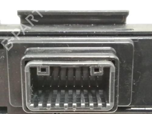 Warning KIA STONIC (YB) | BP27858135I22