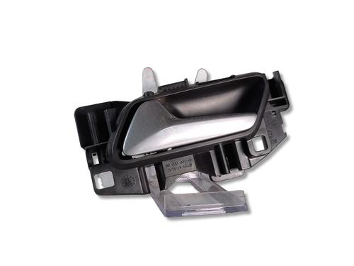 Used Front left interior door handle Front left interior door handle PEUGEOT 308 II (LB_, LP_, LW_, LH_, L3_) 1.5 BlueHDI 100 (102 hp) 39900619 39900619