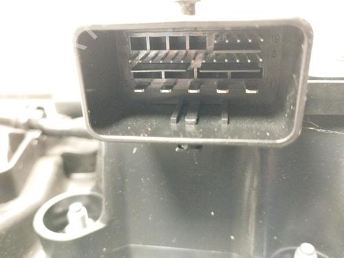 Electric handbrake PEUGEOT 3008 I MPV (0U_) 1.6 HDi | BP17423375E5