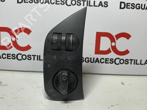 Used Headlight switch SEAT IBIZA II (6K1) 2.0 i (115 hp) 17404391