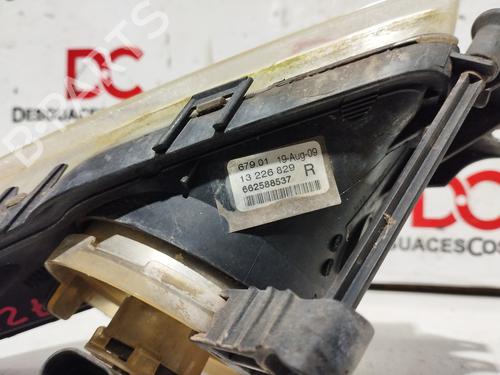 Right front fog light OPEL INSIGNIA A (G09) 2.0 CDTI (68) | BP31176205C31 