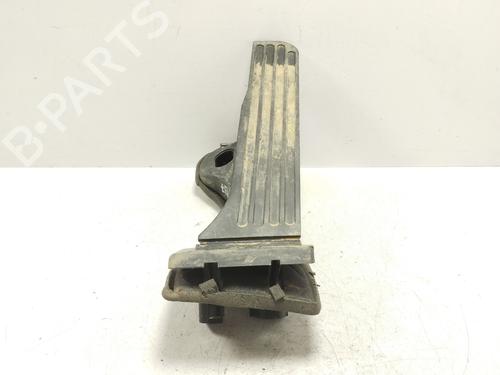Used Pedal VW CADDY III Box Body/MPV (2KA, 2KH, 2CA, 2CH) 1.6 TDI (75 hp) 27670040