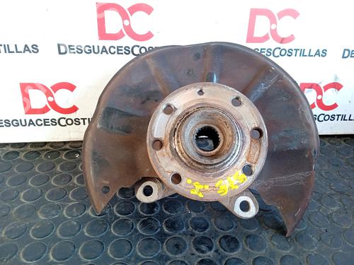 Used Left front steering knuckle VOLVO 460 (464) 1.6 (83 hp) 30050102