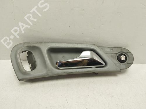 Højre bagtil invendig håndtag MERCEDES-BENZ C-CLASS (W203) C 220 CDI (203.006) (136 hp) 30531267