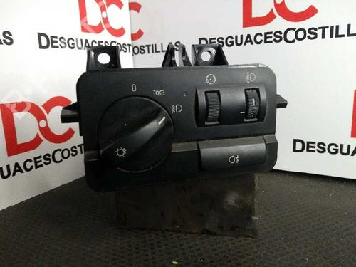 Used Headlight switch BMW 3 (E46) 320 d (136 hp) 17395735