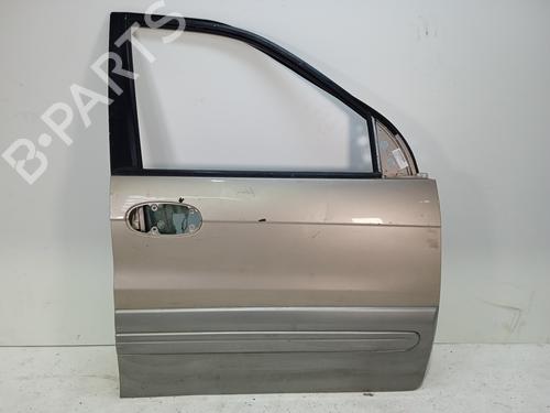 Right front door KIA CARNIVAL I (UP) 2.9 TDi (126 hp) 17637871