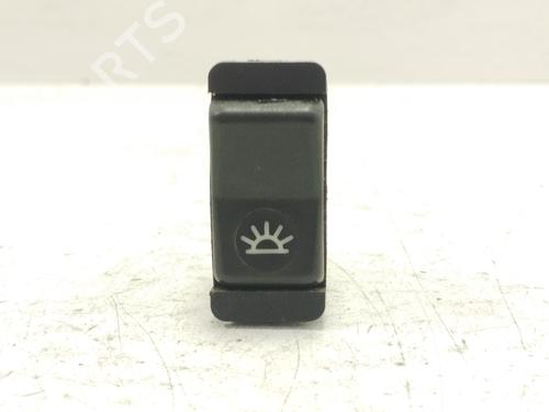 Used Switch MERCEDES-BENZ 123 Saloon (W123) 280 E (123.033) (185 hp) 31670906