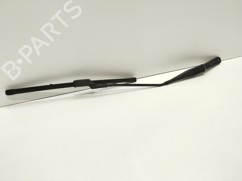 Front windshield wiper arm FORD KUGA I  | BP29316489C143 