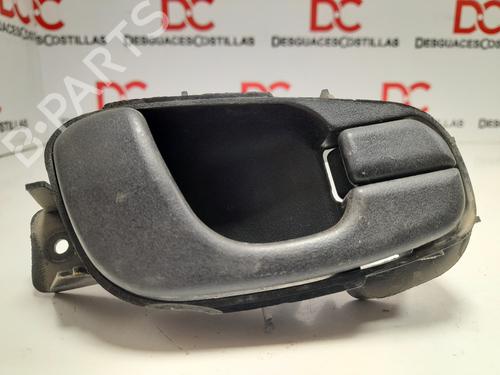 Poignée intérieure avant droite DAEWOO LANOS Saloon (KLAT) 1.5 (86 hp) 32085863