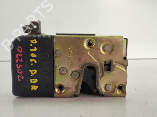 Used Front right lock PEUGEOT 306 Hatchback (7A, 7C, N3, N5) 1.4 (75 hp) 23849480