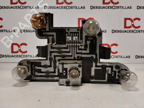 Lampenträger für RENAULT MEGANE I (BA0/1_) 1.9 dTi (BA1U) (80 hp) 32086180