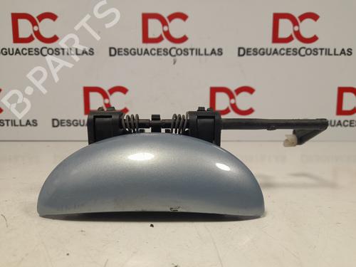 Used Front left exterior door handle PEUGEOT 206 Hatchback (2A/C) 2.0 HDI 90 (90 hp) 17561521