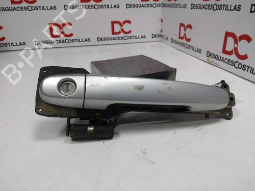Used Front left exterior door handle TOYOTA COROLLA (_E12_) 2.0 D-4D (CDE120R, CDE120L_) (110 hp) 17399463