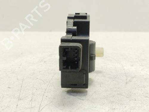 Fuel door actuator MERCEDES-BENZ C-CLASS (W204) C 350 4-matic (204.087) | BP23265561E18 