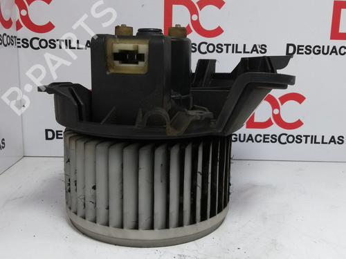 Used Heater blower motor FIAT GRANDE PUNTO (199_) 1.4 16V (90 hp) 17399087