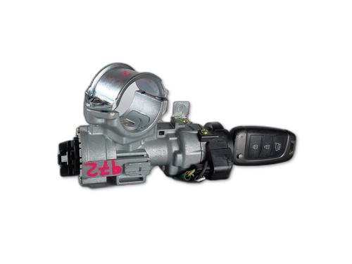 Ignition barrel HYUNDAI i30 Estate (PDE) | BP31335675M48