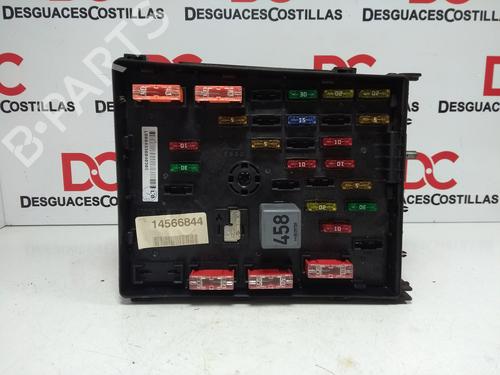 Used Fuse box VW PASSAT B6 (3C2) 2.0 TDI (140 hp) 17403312
