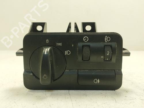 Used Headlight switch Headlight switch 39075607 39075607