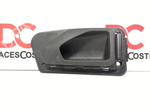 Used Front left interior door handle Front left interior door handle PEUGEOT 306 (7B, N3, N5) [1993-2003] 32085638 32085638