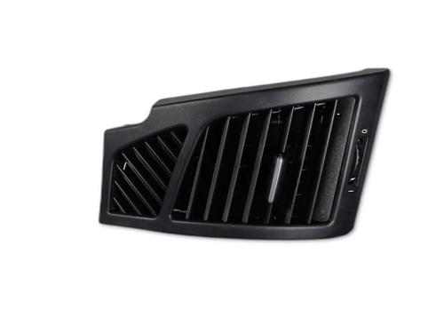 air-vent-bmw-1-e87-2003-2004-2005-2006-2007-2008-2009-2010-2011-2012-2013-32256462 main image