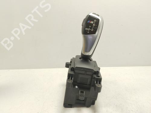 Used Gear lever BMW 5 (F10) 530 d (245 hp) 18841671