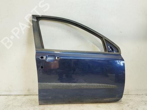 Puerta delantera derecha Puerta delantera derecha FIAT STILO (192_) 1.9 JTD (192_XF1A) (80 hp) 34620807 34620807
