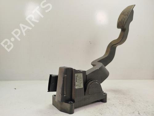 Pédale FIAT STILO Multi Wagon (192_) 1.9 JTD (115 hp) 31182861