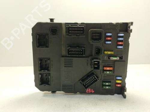 Used Fuse box Fuse box 36990101 36990101