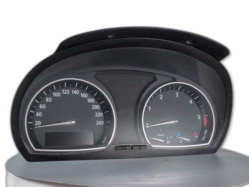 Used Instrument cluster BMW X3 (E83) xDrive 20 d (177 hp) 31052705