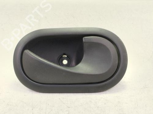 Used Front right interior door handle RENAULT CLIO III (BR0/1, CR0/1) [2005-2014]  27458149