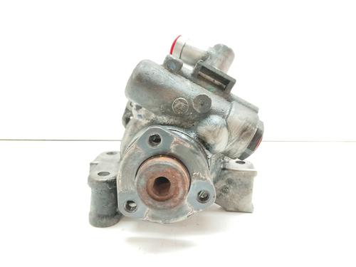 Servostyringspumpe MERCEDES-BENZ C-CLASS (W203) C 220 CDI (203.006) (136 hp) 30534254
