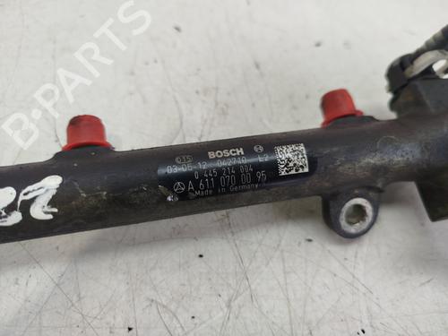 Injection rail MERCEDES-BENZ VITO Van (W638) 110 CDI 2.2 (638.094) | BP31158779M98 