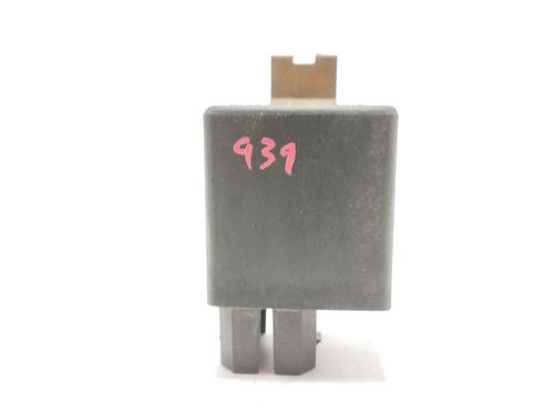 Used Electronic module VOLVO 940 II (944) 2.3 (116 hp) 17425504