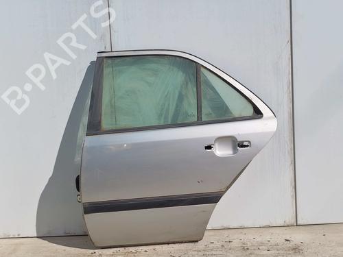 Used Left rear door MERCEDES-BENZ C-CLASS (W202) C 250 Turbo-D (202.128) (150 hp) 28722348