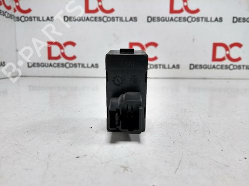 Right rear window switch OPEL MONTEREY A (M92) 3.1 TD (UBS69D, UBS69G) | BP27452189I28 