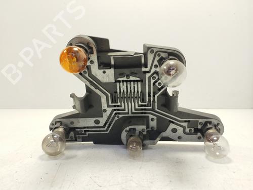 Used Lamp holder RENAULT MEGANE I (BA0/1_) [1995-2004]  32232707