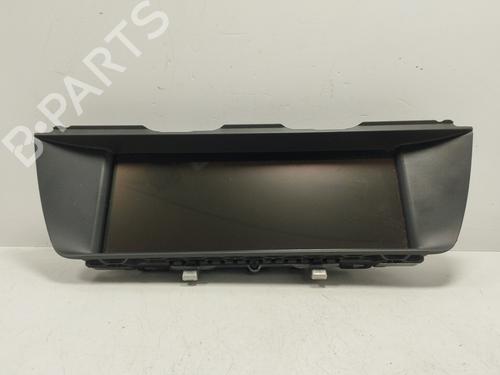 Used Display monitor BMW 5 (F10) 530 d (245 hp) 18832472