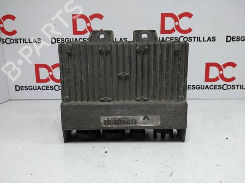 Used Engine control unit (ECU) RENAULT ESPACE III (JE0_) 2.2 D (114 hp) 17403129