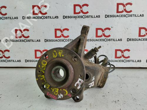 Used Right front steering knuckle CITROËN BERLINGO / BERLINGO FIRST Box Body/MPV (M_) 2.0 HDI 90 4WD (MBRHY, MCRHY) (90 hp) 17415494
